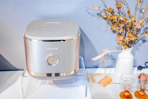 不止豆?jié){機(jī),九陽創(chuàng)新三十年,系列健康家電亮相awe